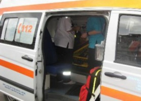 Fost lider PD, bătut de mai mulţi tineri, pe motiv că nu vorbea limba maghiară